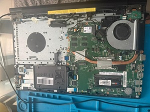 Mantenimiento interno de laptop en departamento de San Isidro