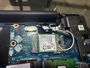 Configuración de red y Wi-Fi en oficina de San Isidro